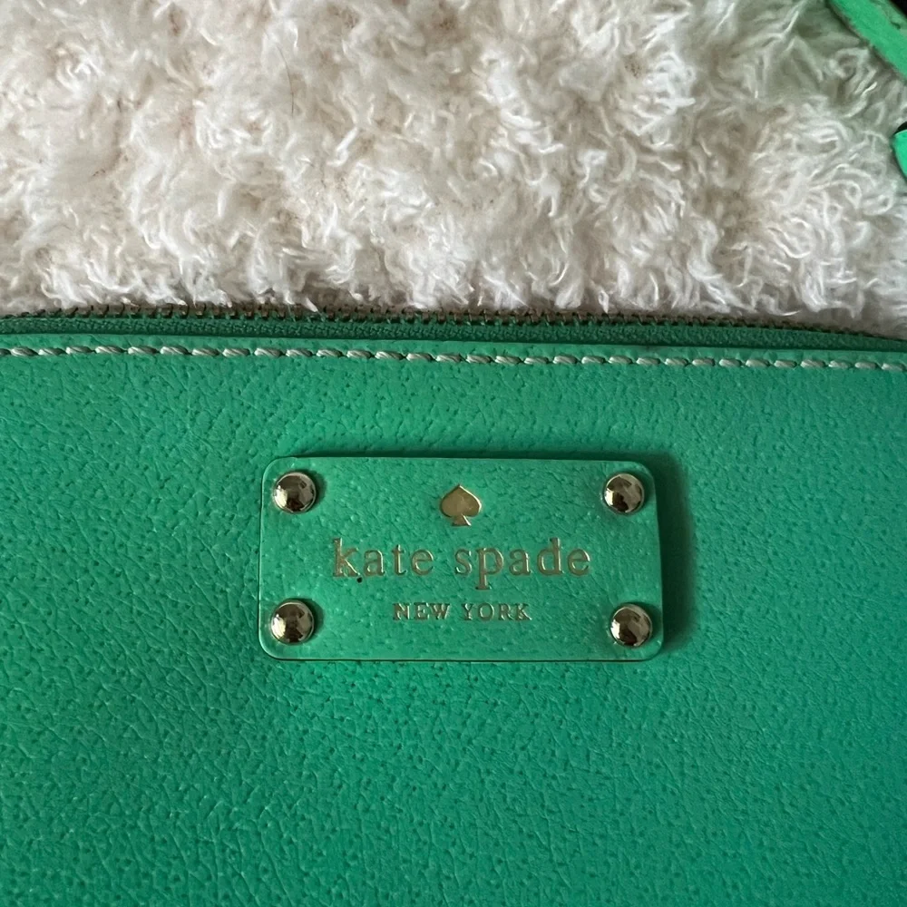 Kate Spade Spring Green Crossbody Purse